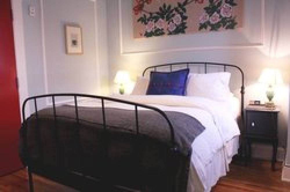 THE BOX HOUSE HOTEL 3