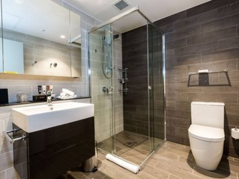 THE BRANKSOME HOTEL AND RESIDENCES 5