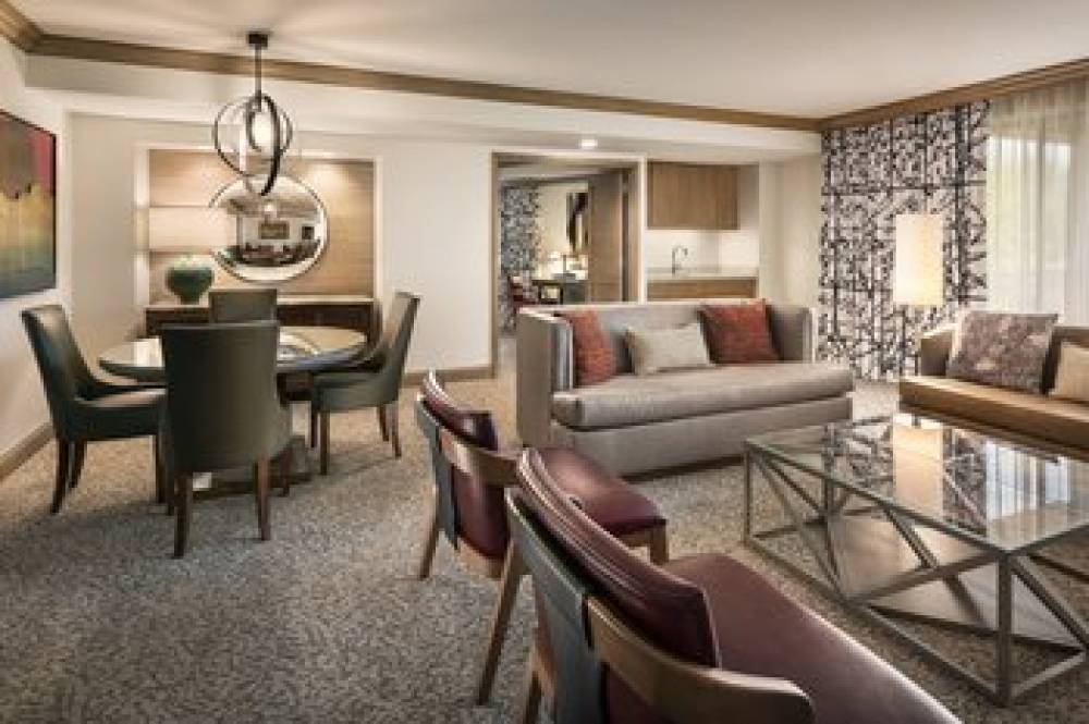 The Canyon Suites At The Phoenician A Luxury Collection Resort Scottsdale 9