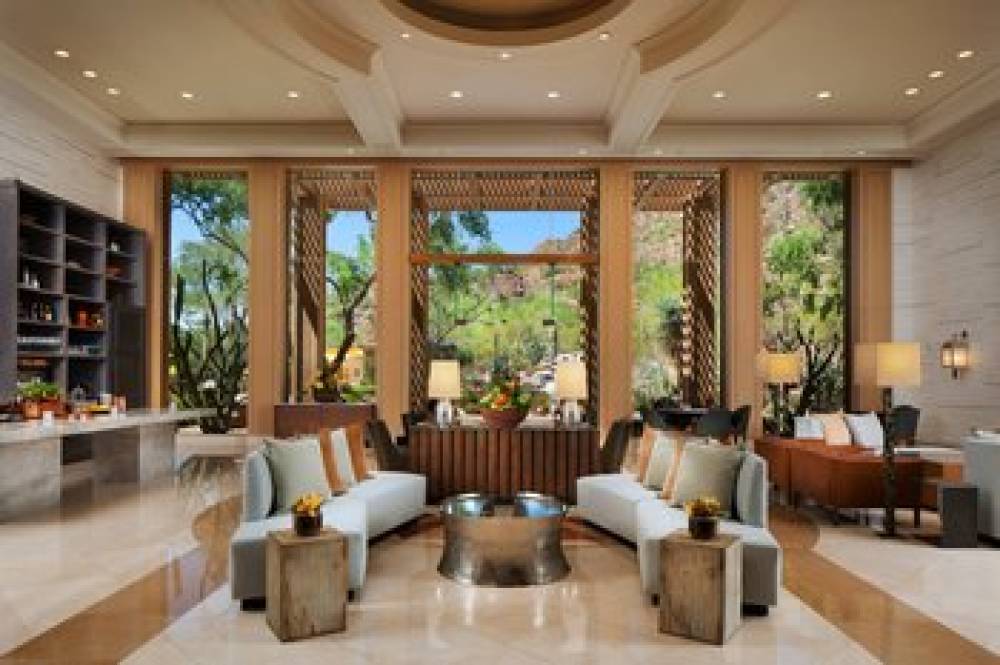 The Canyon Suites At The Phoenician A Luxury Collection Resort Scottsdale 2