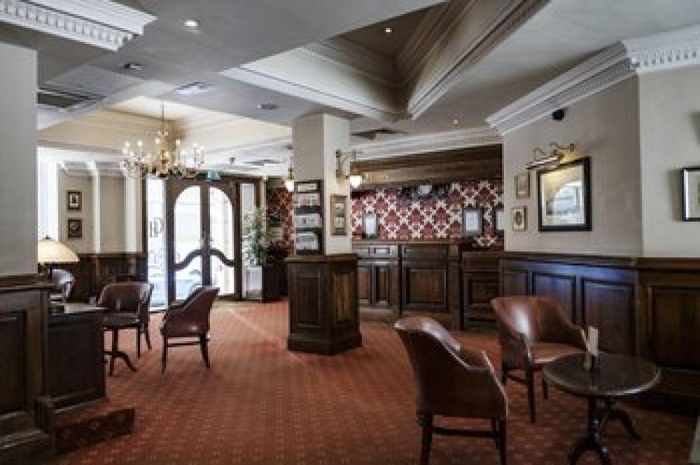 THE CHAMBERLAIN HOTEL 4