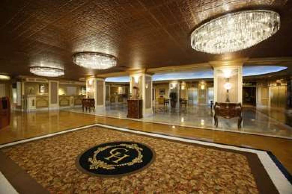 THE CLARIDGE HOTEL 4