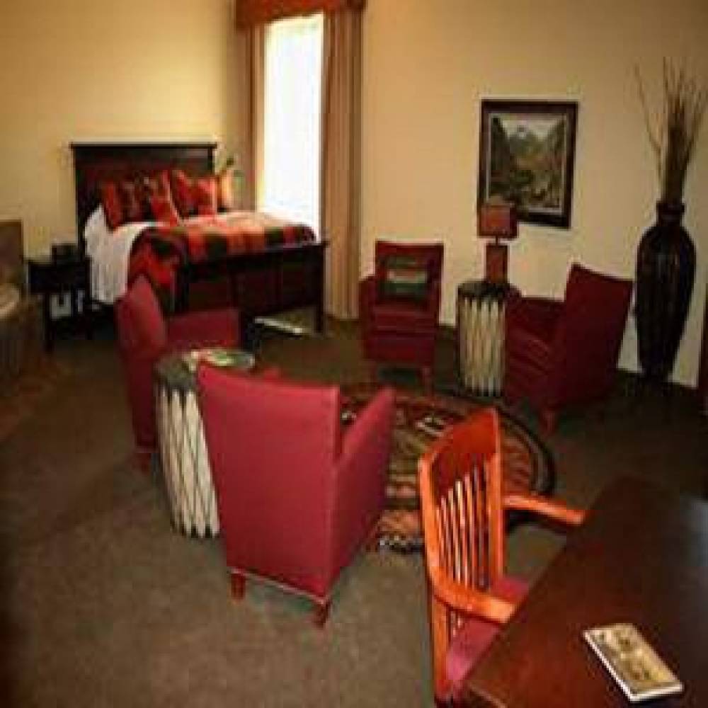 THE CODY HOTEL 6
