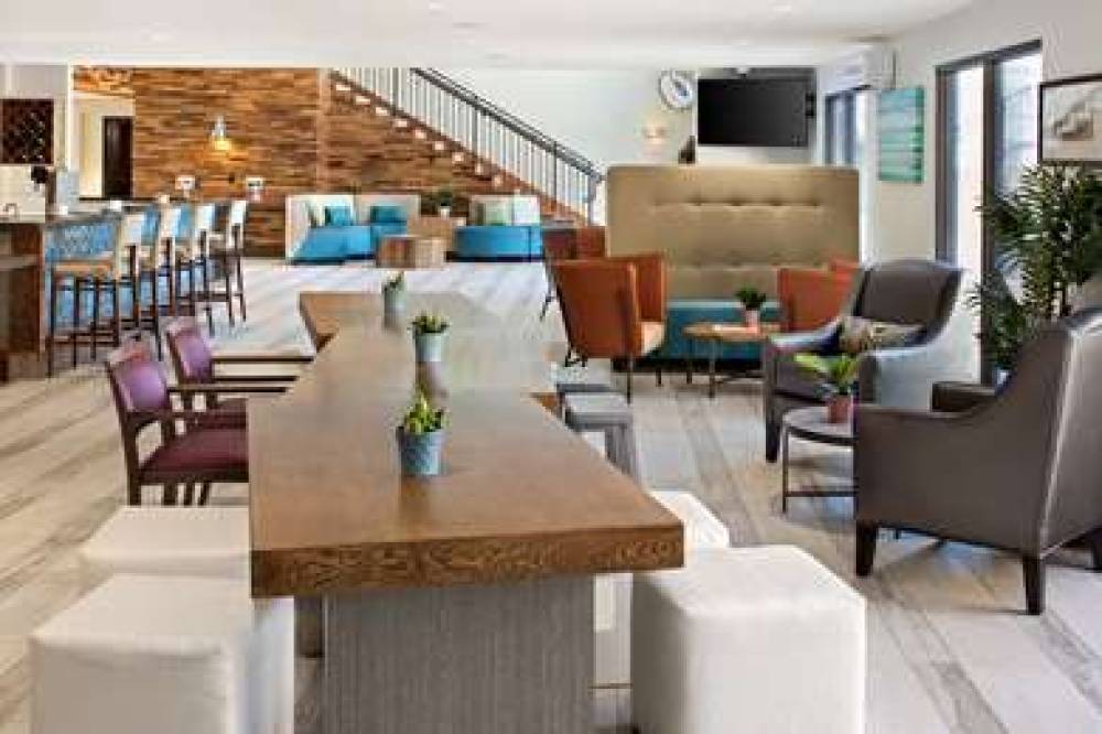 The Cove Hotel 2