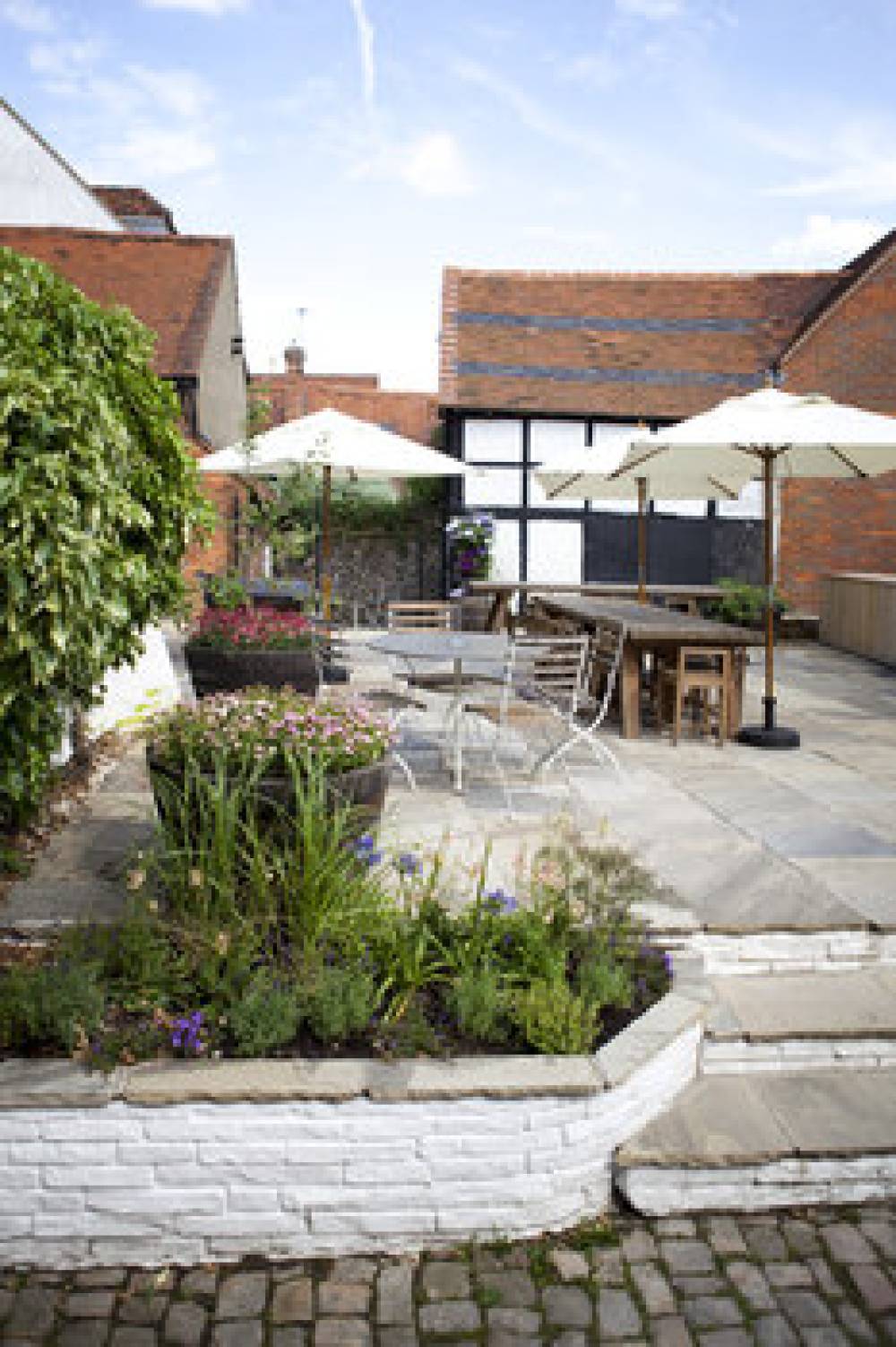 THE CROWN HOTEL 6