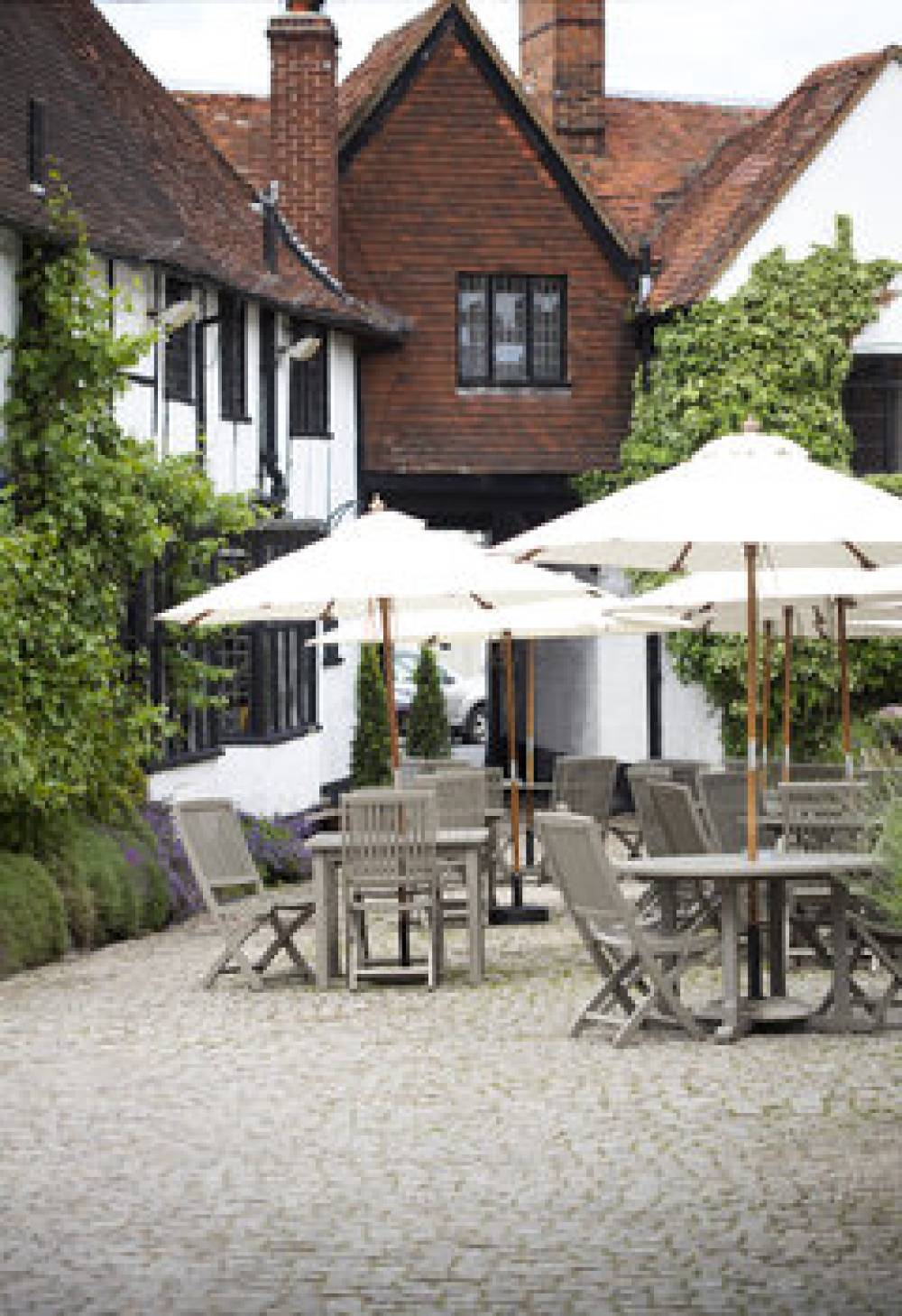 THE CROWN HOTEL 4