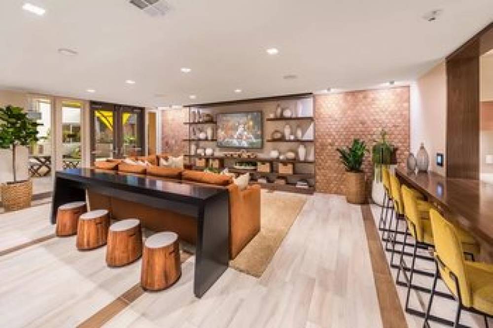 THE FLATS AT CITYLINE 8