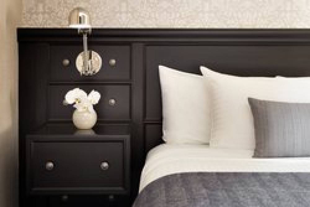 THE FREDERICK HOTEL 7