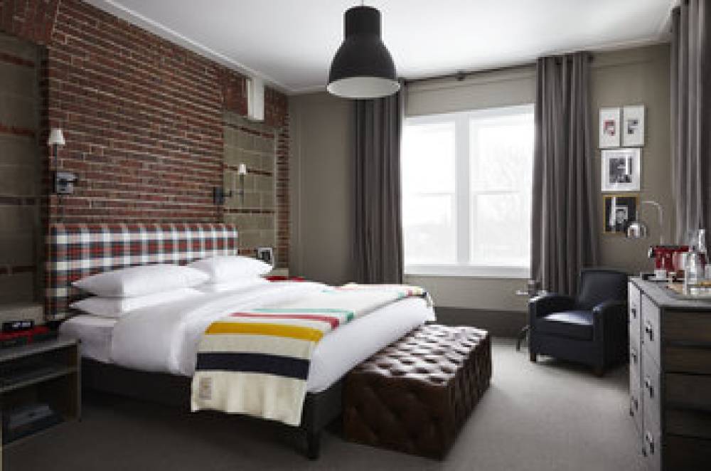 THE GEORGE 10
