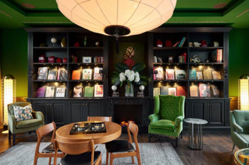 The George Hotel 6