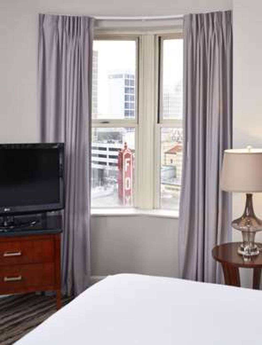 The Georgian Terrace 8