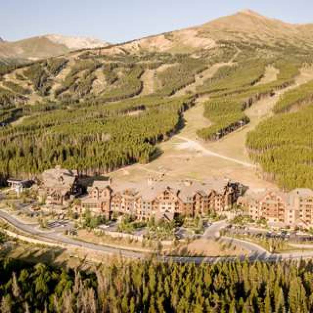 THE GRAND LODGE ON PEAK 7 7