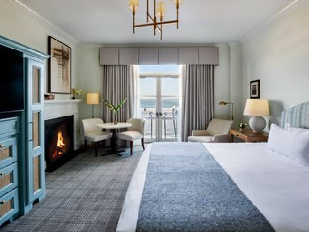 THE HARBOURVIEW INN 4