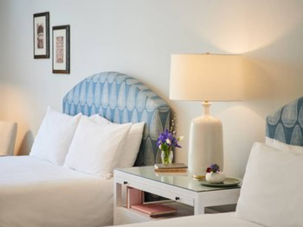 THE HARBOURVIEW INN 2