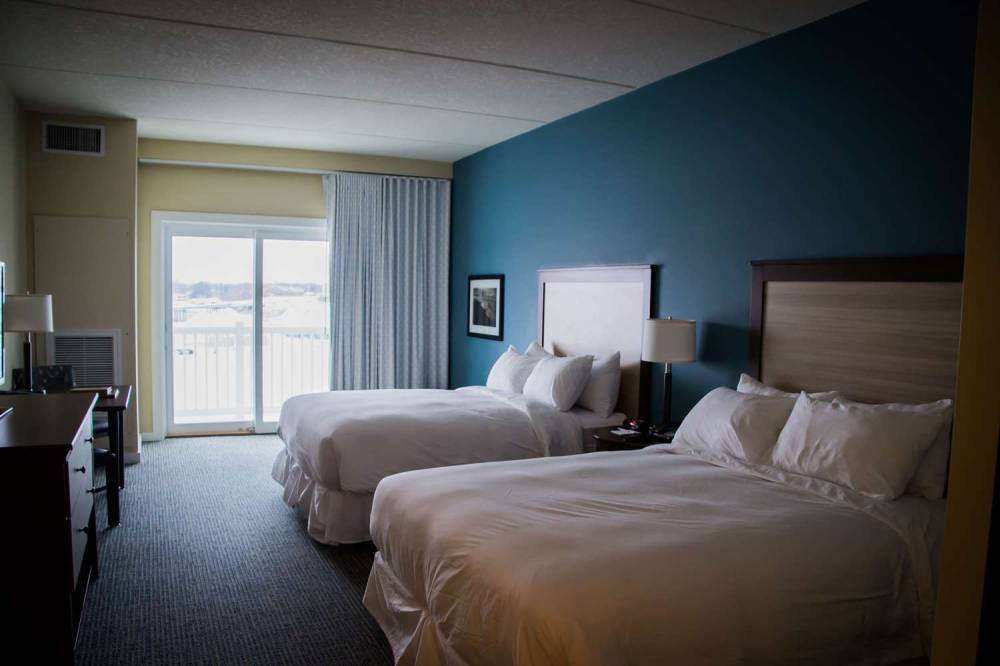 THE INN AT HARBOR SHORES 1