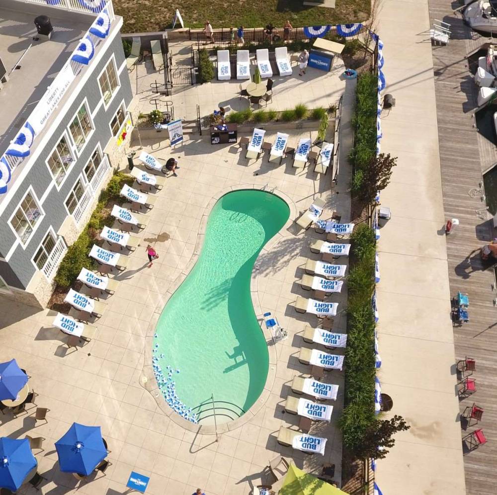 THE INN AT HARBOR SHORES 3