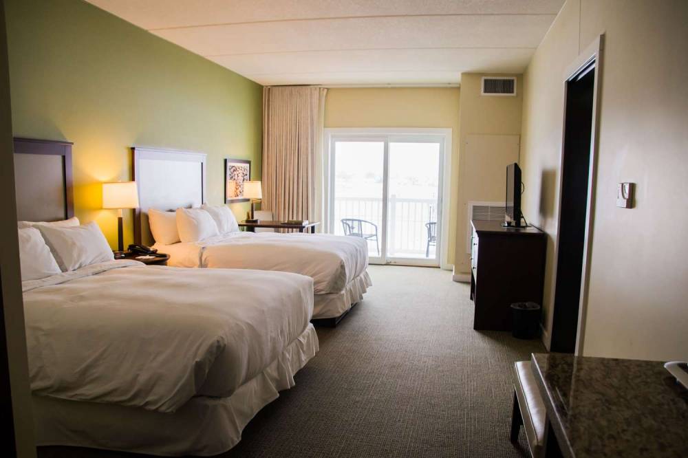 THE INN AT HARBOR SHORES 2