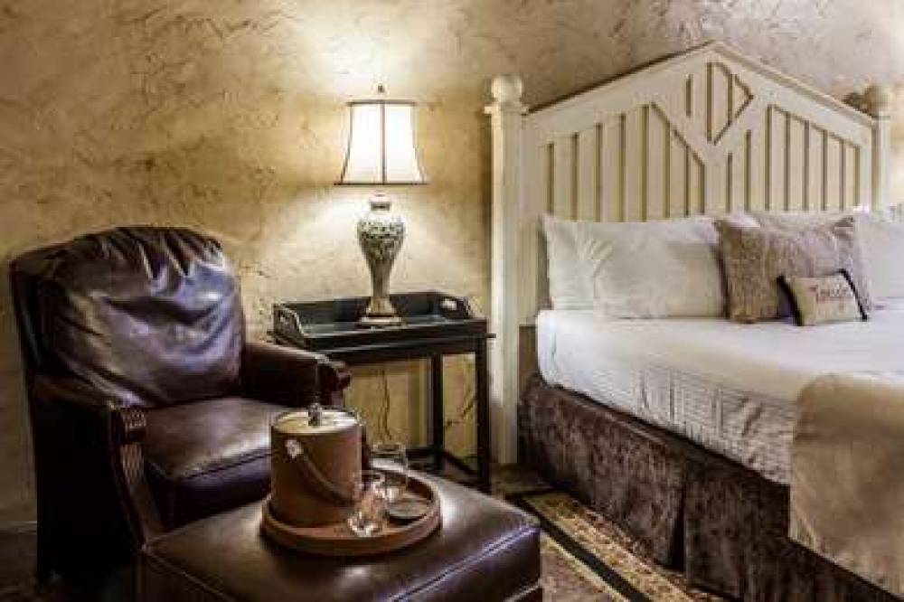 The Inn At Leola Village