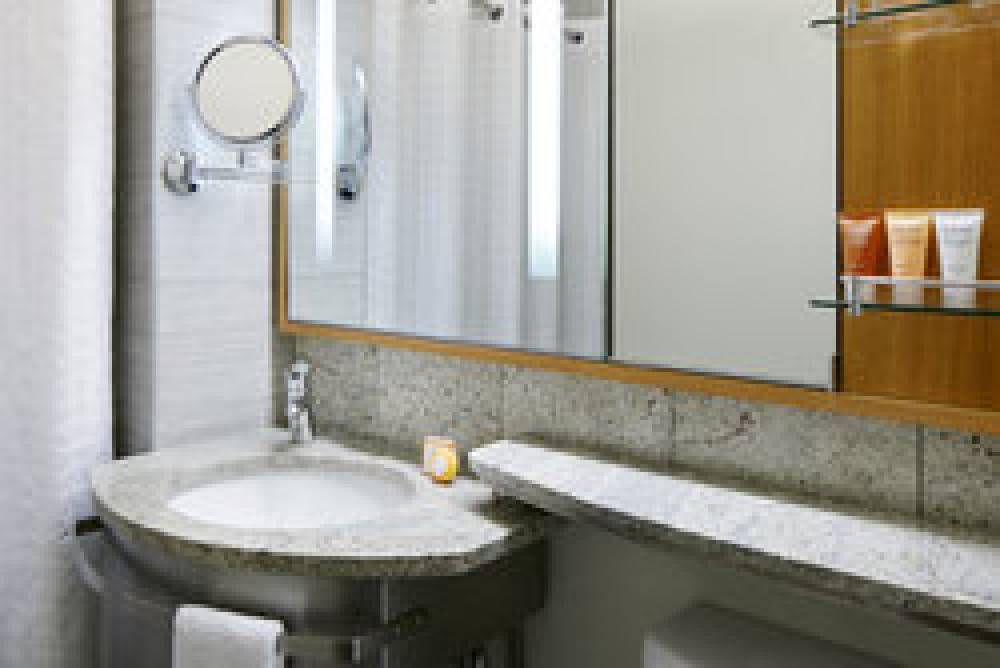 The Jewel Hotel 4