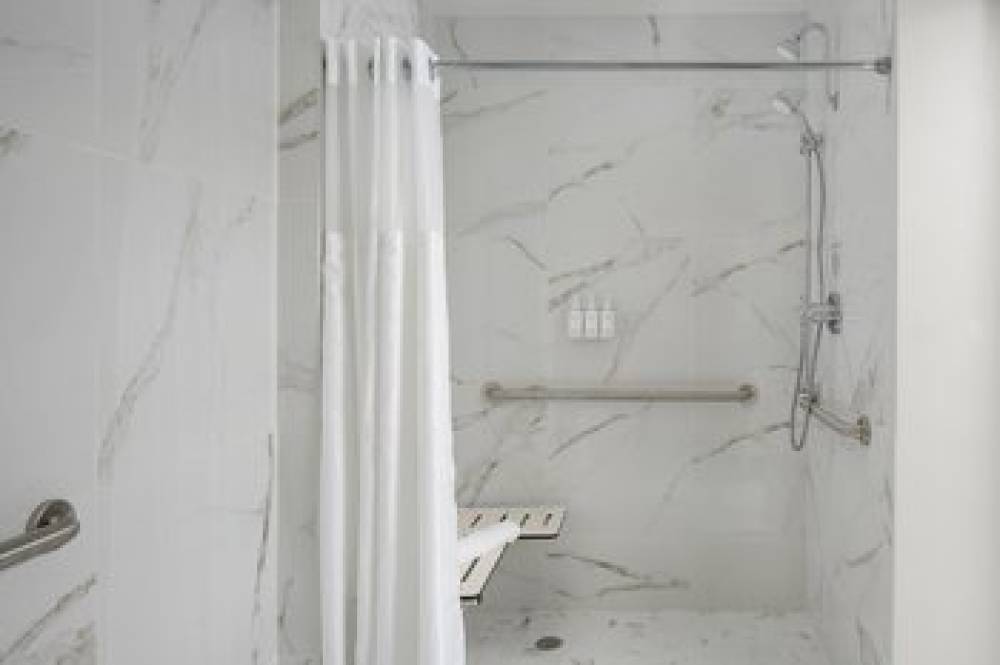 The Karol Hotel St Petersburg Clearwater A Tribute Portfolio Hotel 10
