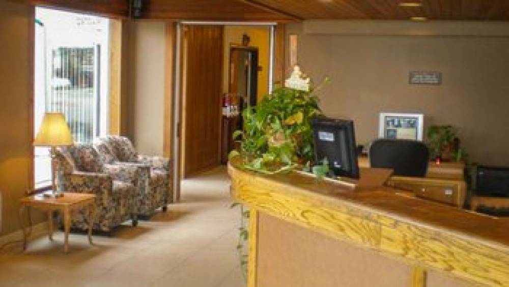 The La Grande Inn 5