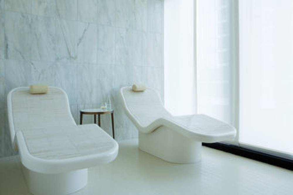 THE LANGHAM CHICAGO 2