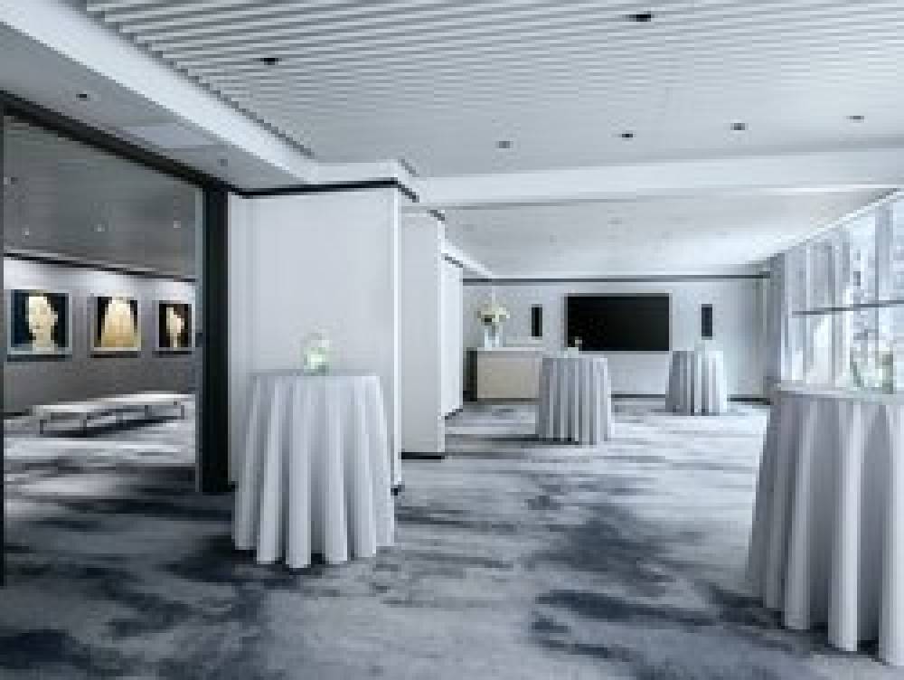 The Langham, New York, Fifth Avenue 8