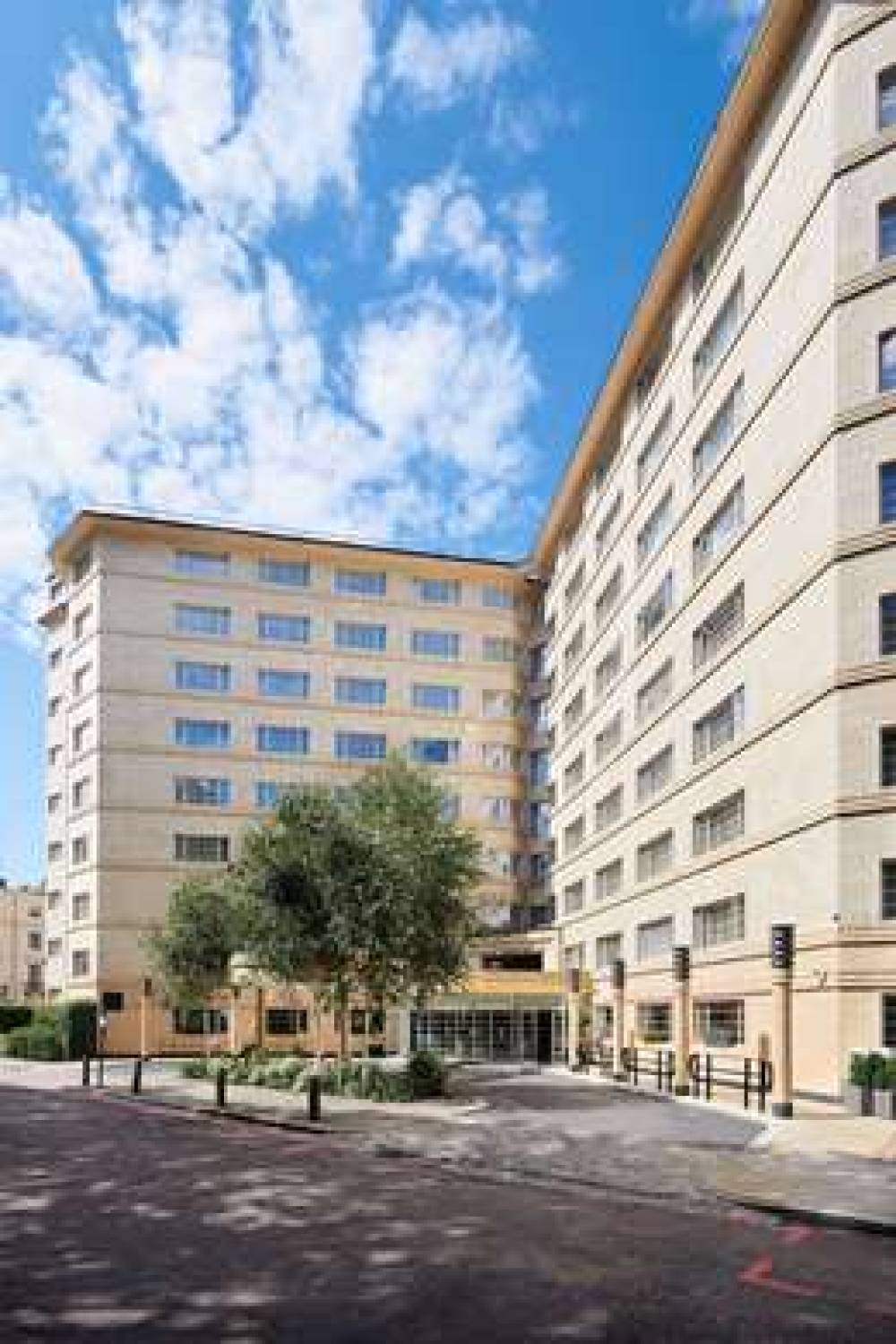 THE LEVEL AT MELIA WHITE HOUSE 4