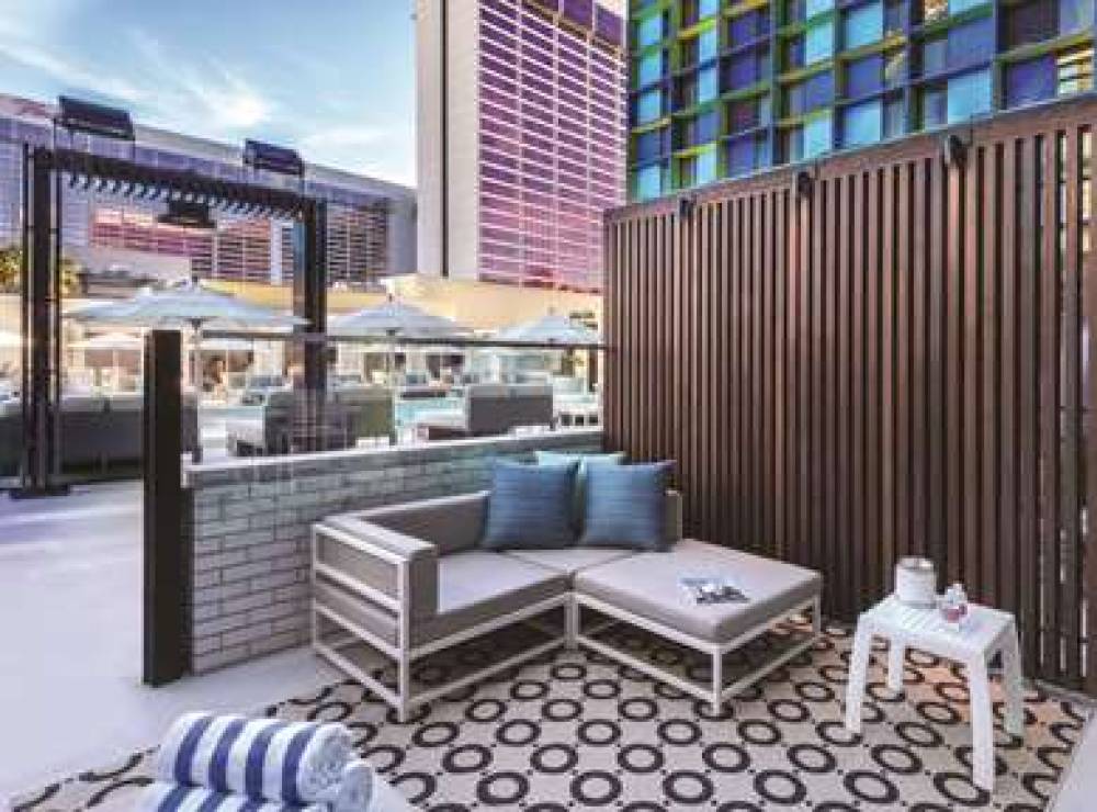 THE LINQ HOTEL AND CASINO 6