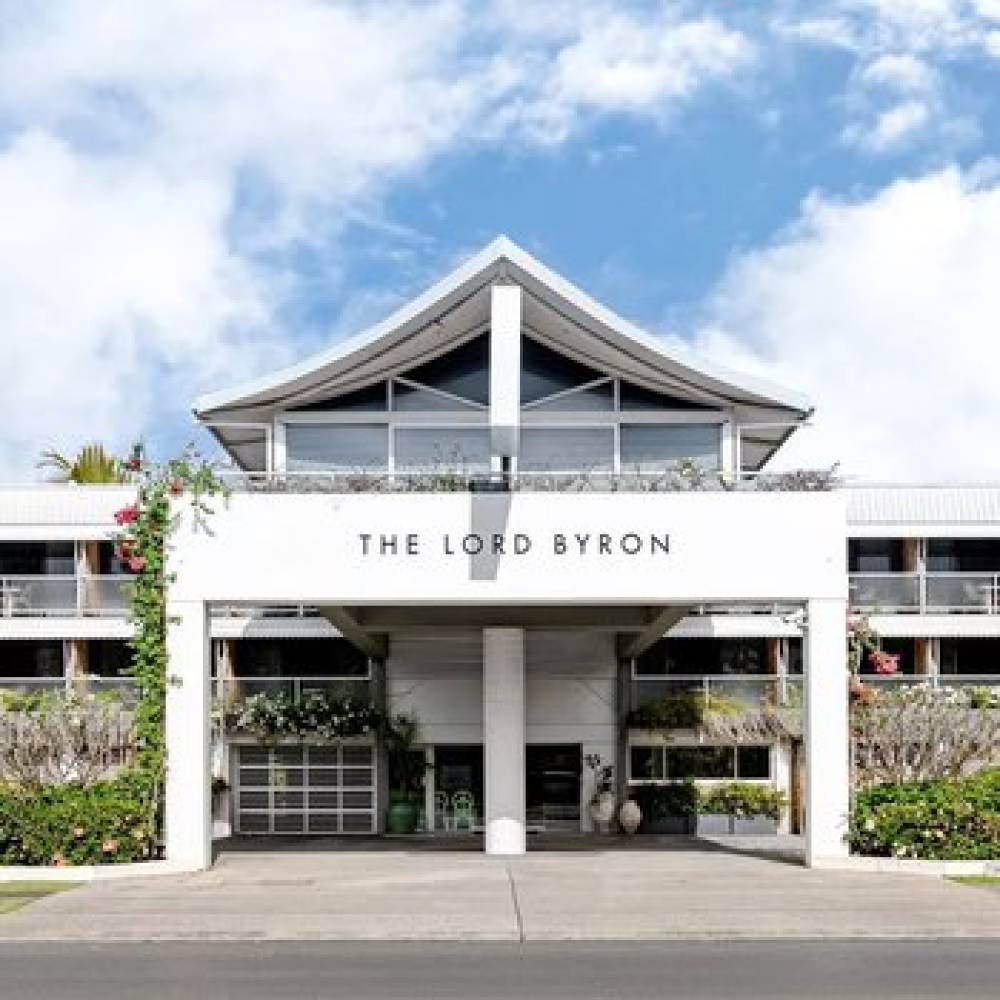THE LORD BYRON HOTEL 4
