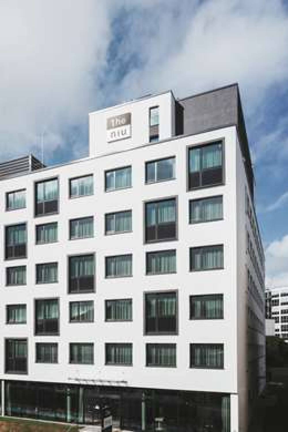 THE NIU FORM STUTTGART 1