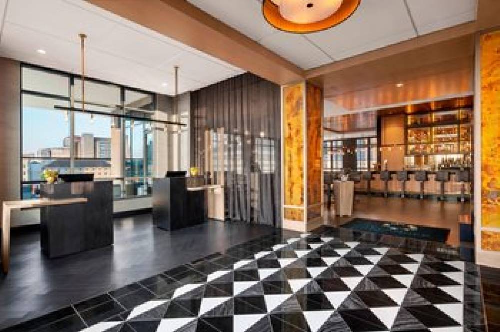 The Oaklander Hotel Autograph Collection 9