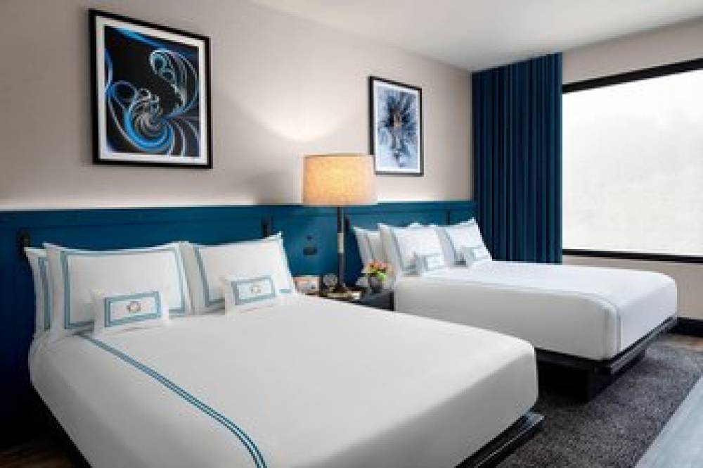 The Oaklander Hotel Autograph Collection 3