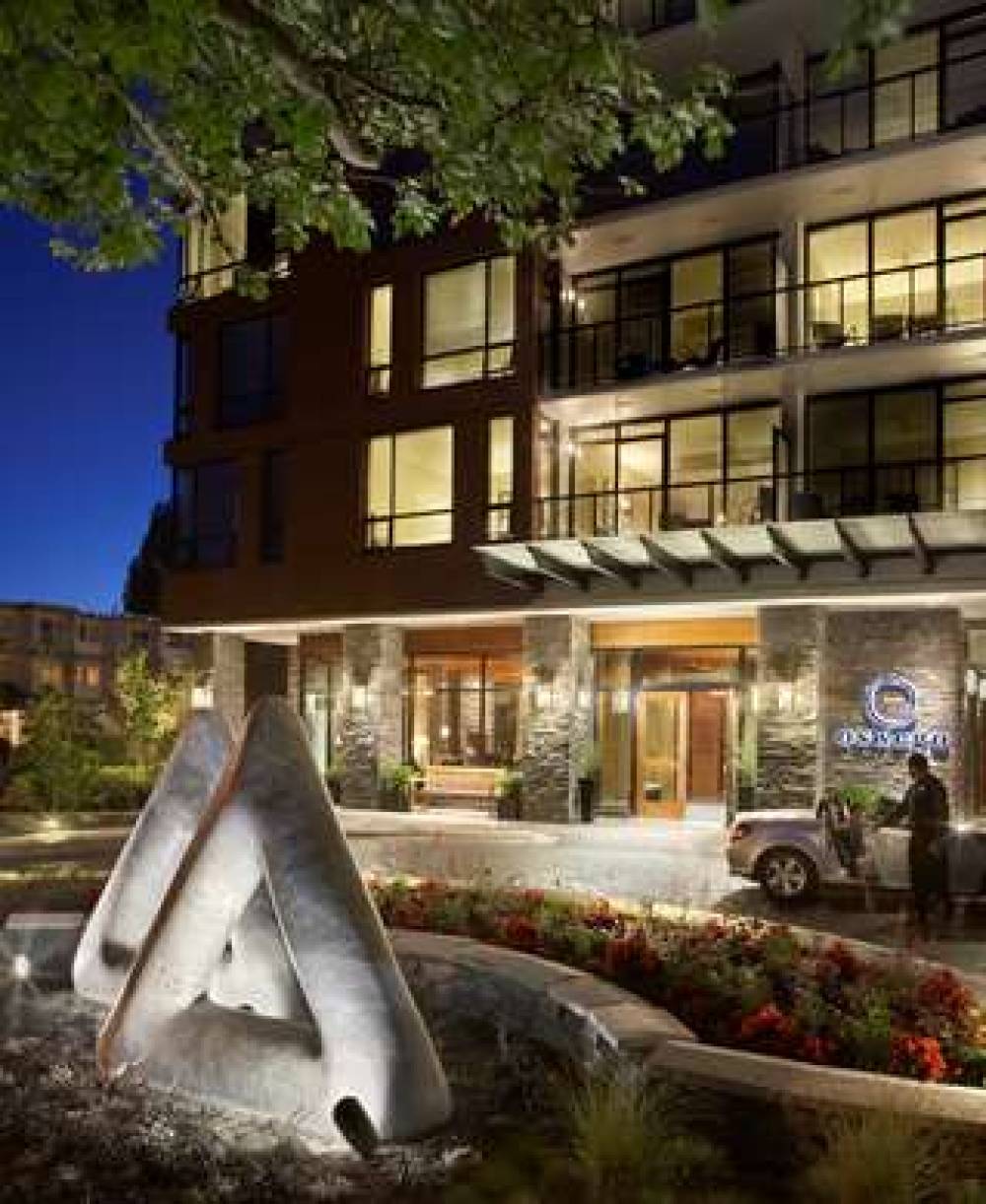 THE OSWEGO HOTEL 1