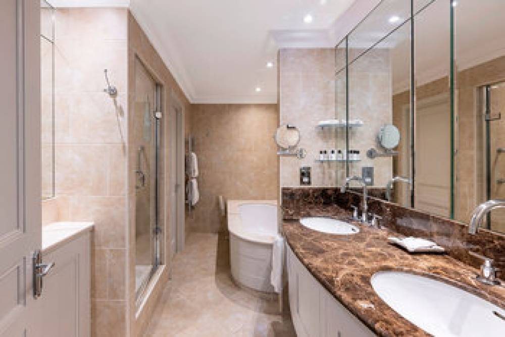 THE PETERSHAM 4