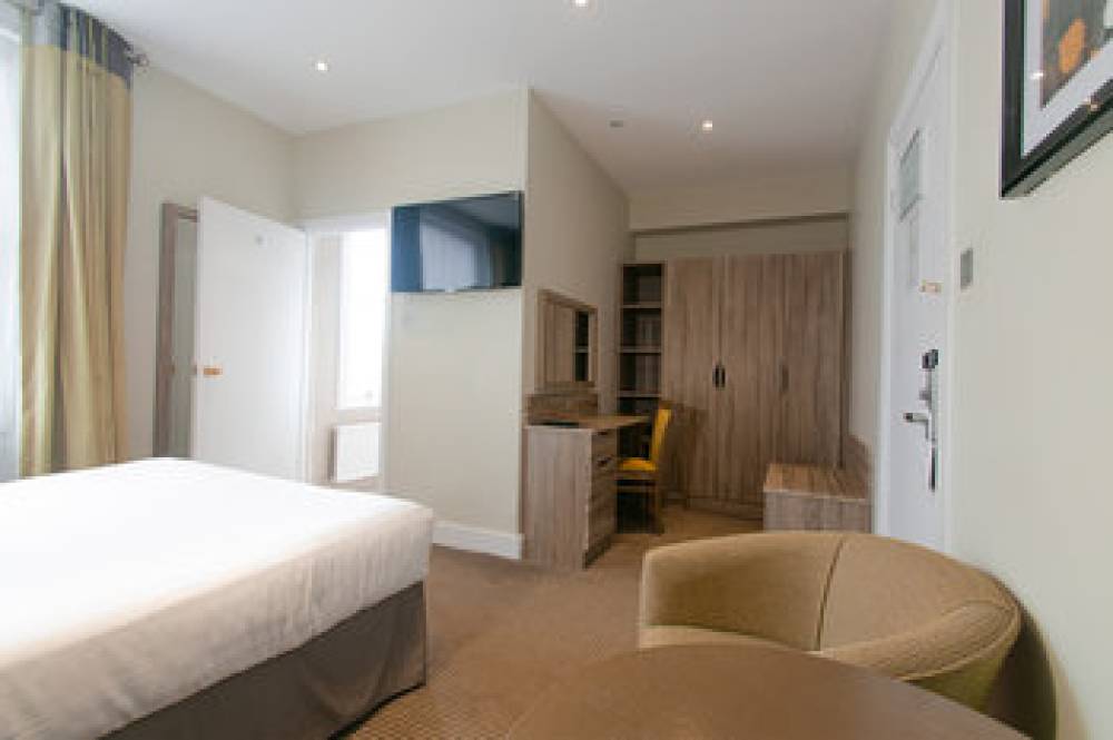THE PHOENIX HOTEL 8