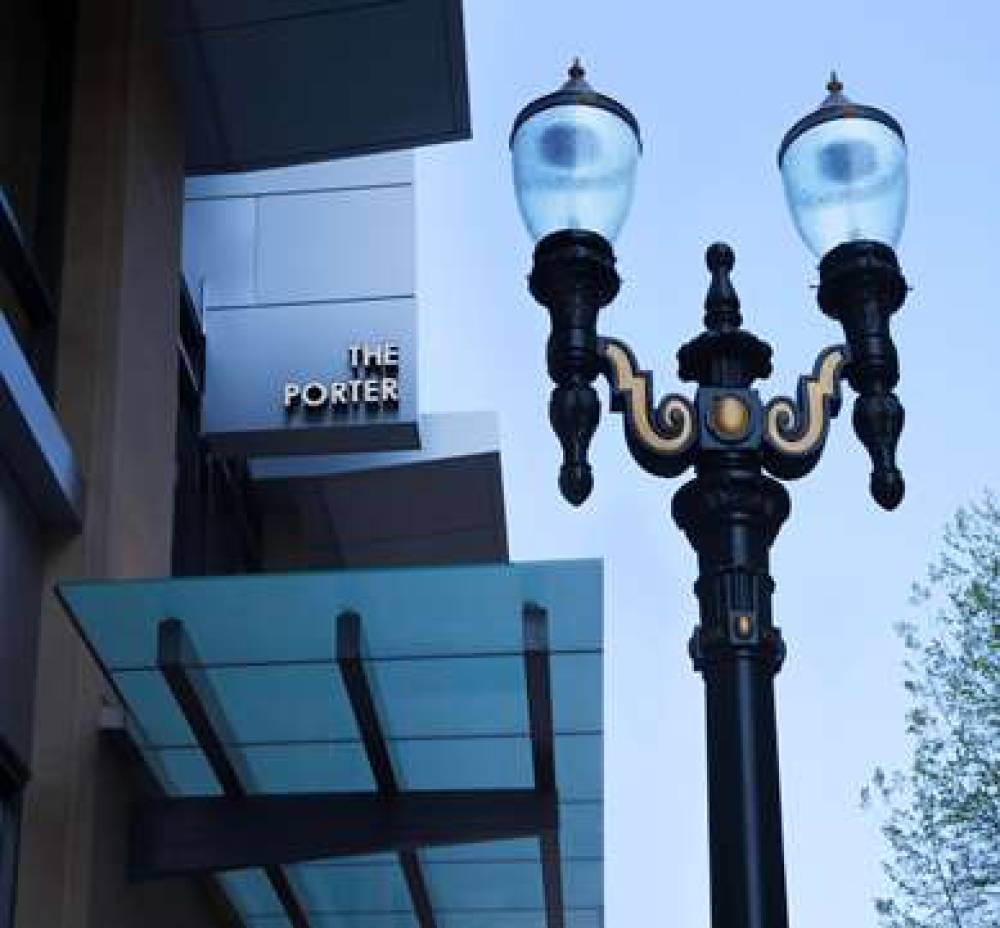 The Porter Portland Curio By Hilton