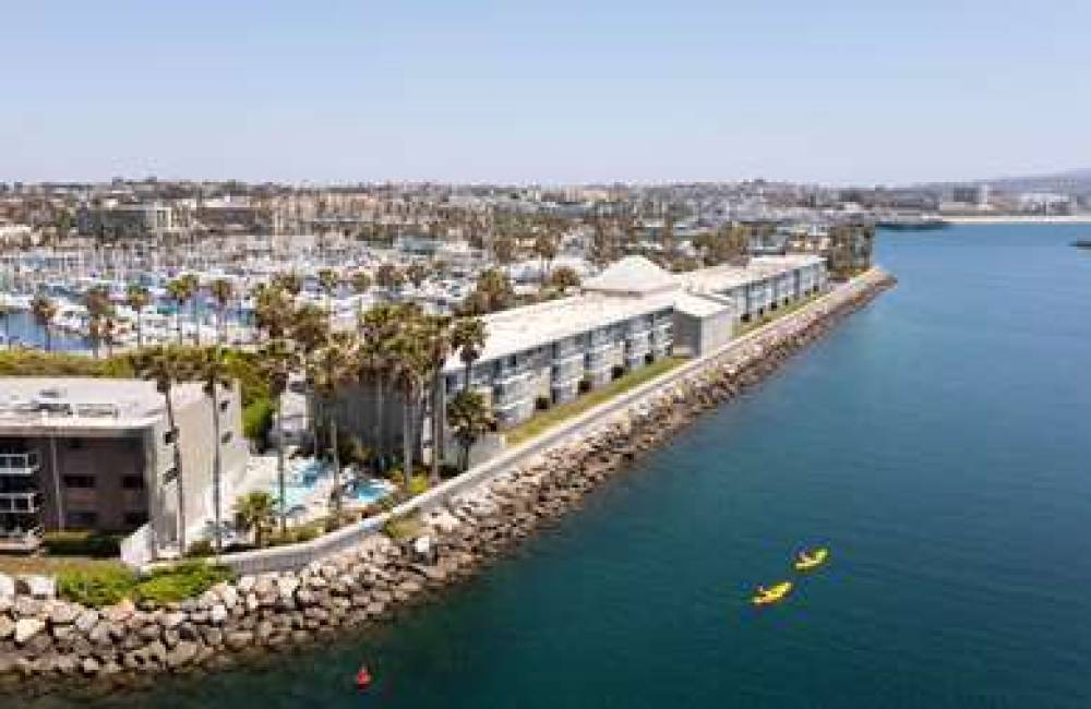 The Portofino Hotel & Marina, A Noble House Hotel 3