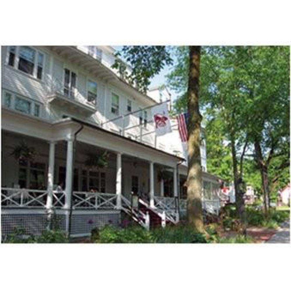 THE RED LION INN 7