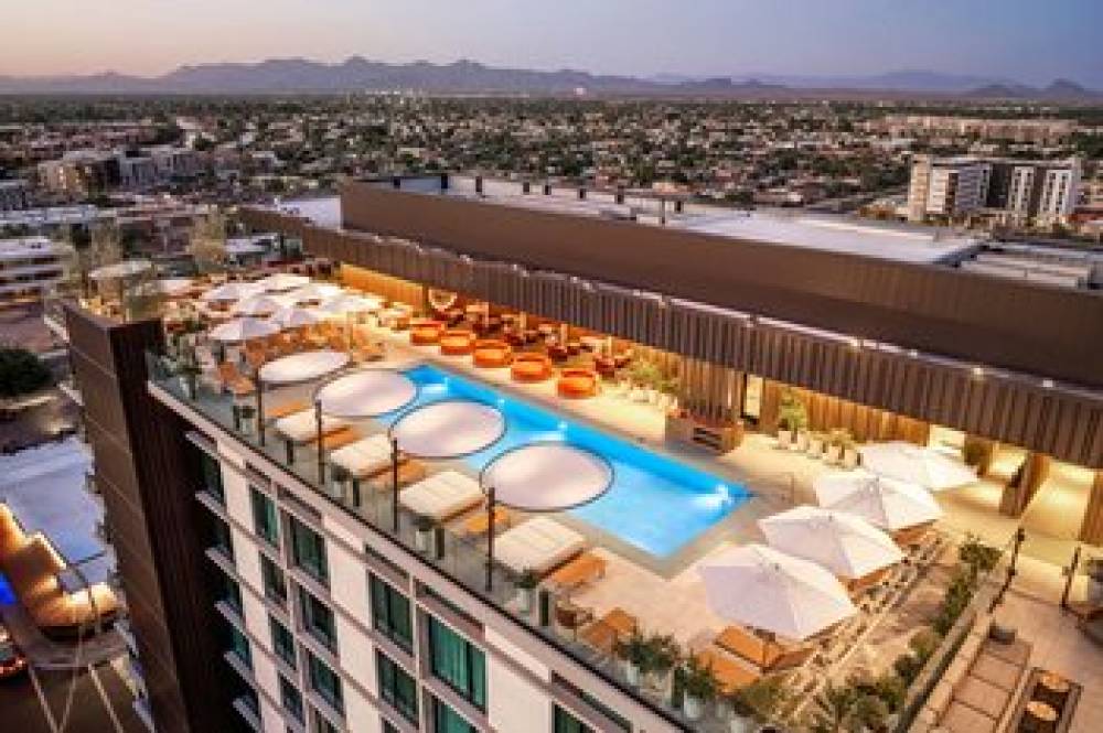 The REMI., Scottsdale, Autograph Collection 2