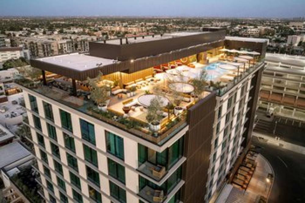 The REMI., Scottsdale, Autograph Collection 3