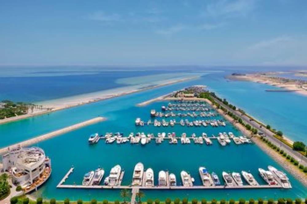 The Ritz-Carlton Doha 8