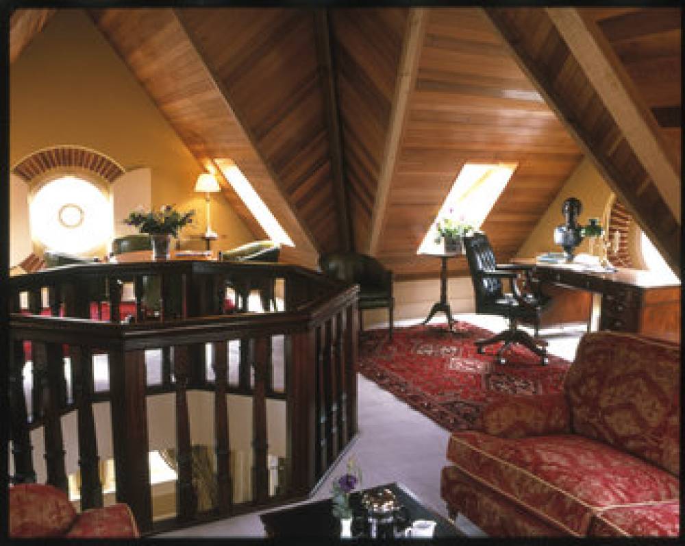 THE ROOKERY HOTEL 1