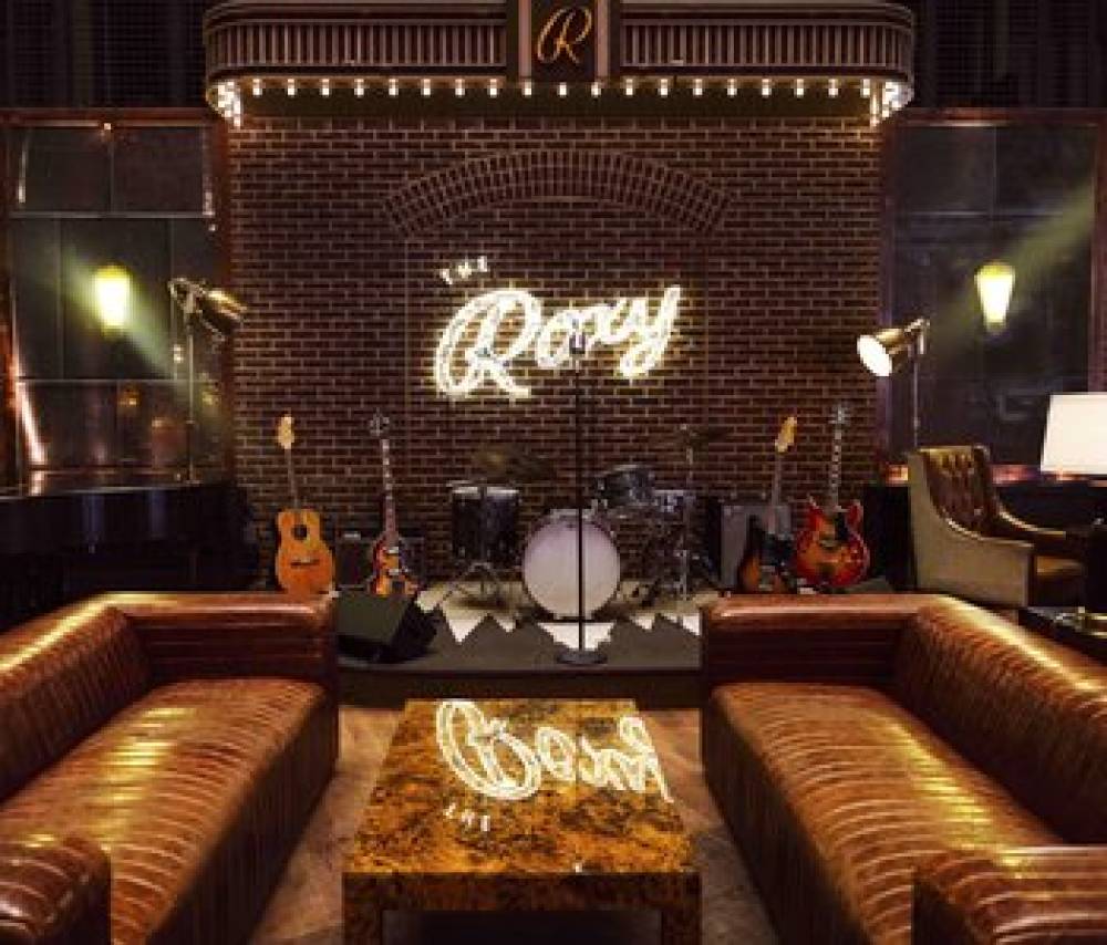 THE ROXY HOTEL 3
