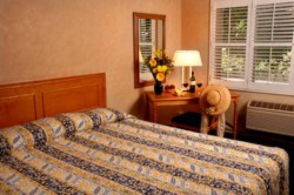 THE SAGA MOTOR HOTEL 7