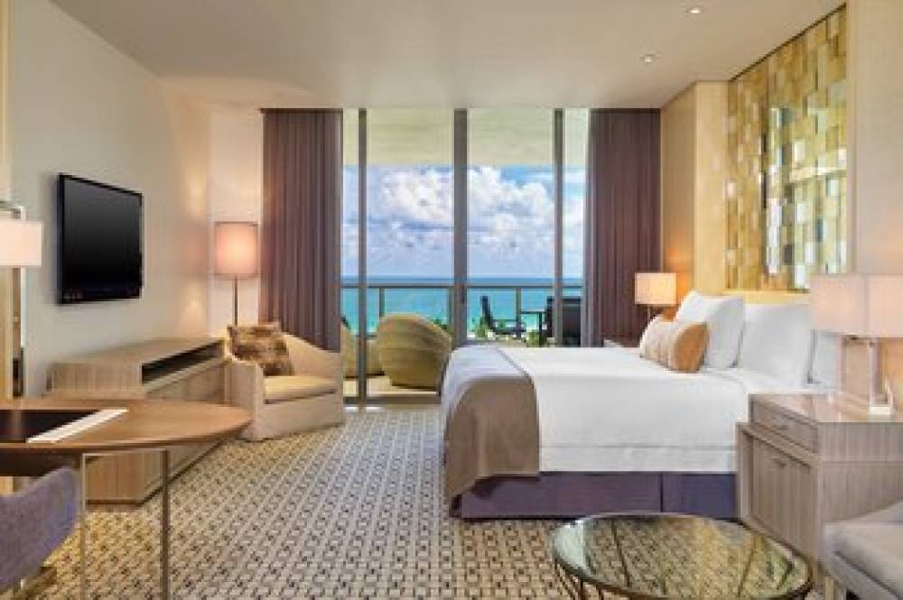 The St Regis Bal Harbour Resort 10