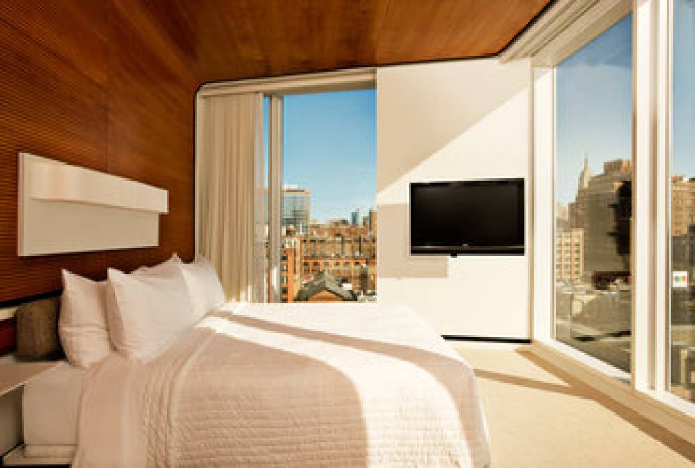 THE STANDARD HIGH LINE 7