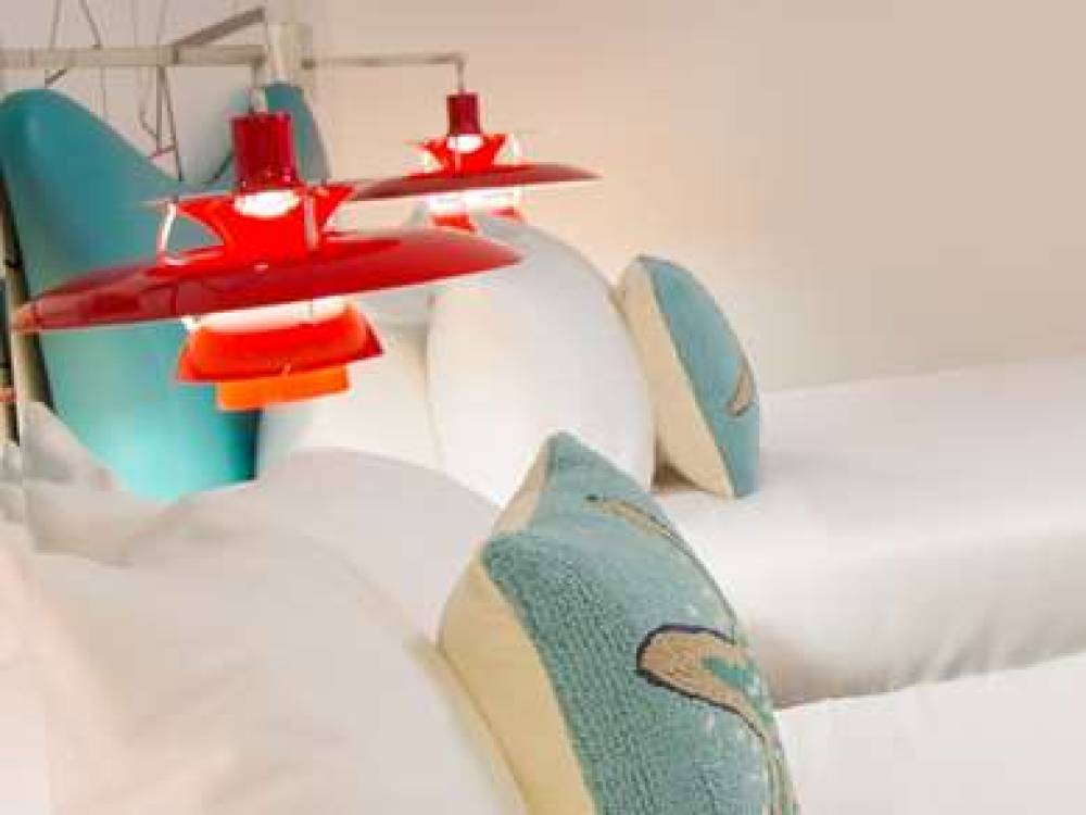 THE VAGABOND HOTEL 9