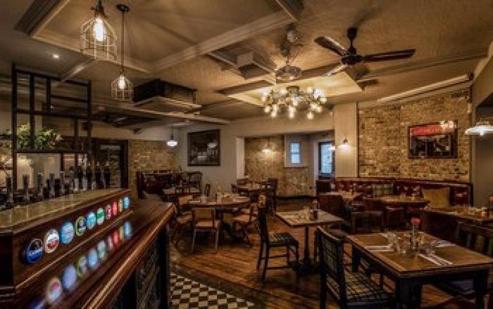 THE VICTORIA INN 9