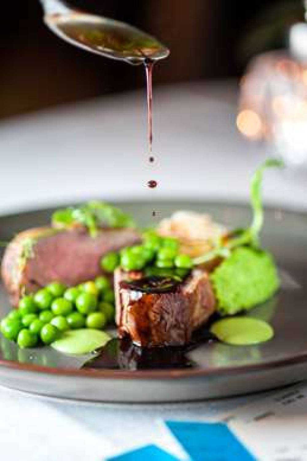 THE WALDORF HILTON, LONDON 7